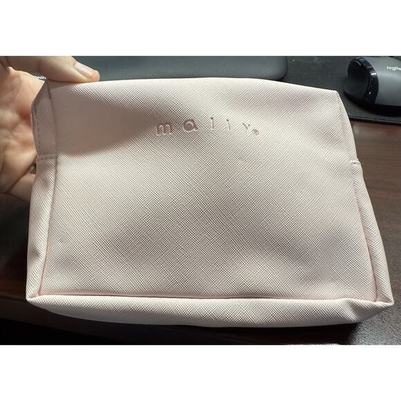 NEW Mally Wake Up Your Makeup Beauty Pink Cosmetics Make Up Zipper Close Bag - Picture 9 of 9